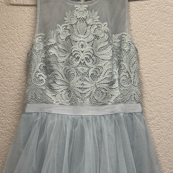 BCBGMaxAzria Pale Blue Lace Bodice Tulle Gown woman’s 2 NWT MRSP $468 - Picture 5 of 11